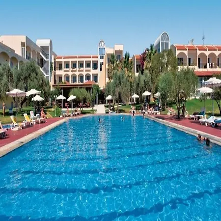 Marianna Palace Hotel 4*